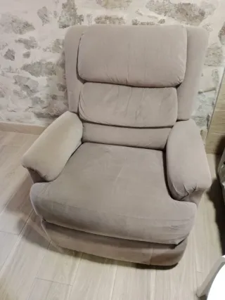 Butaca de tela beige