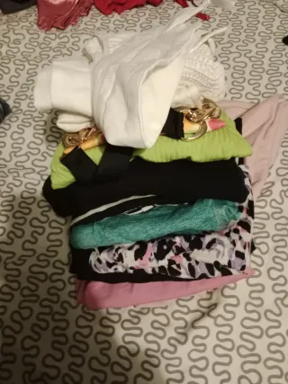 Lote Ropa Chica Varios Colores