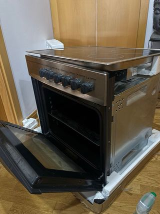 Vitrocerámica y horno