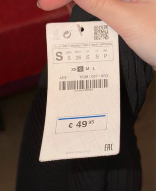 Falda larga Zara negra