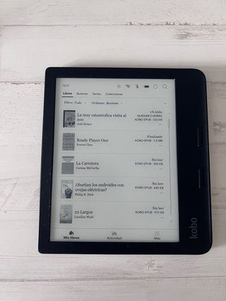 Kobo Libra 2 Nero 32 GB + Custodia