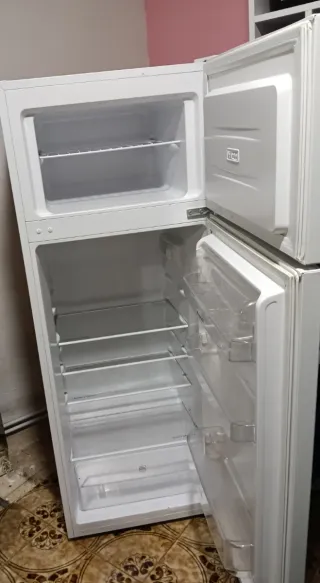 Nevera Brandt blanca