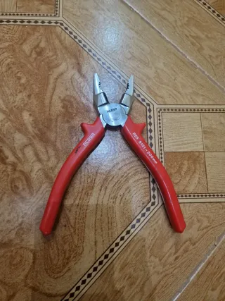 Alicate Universal Acesa 200mm Pro