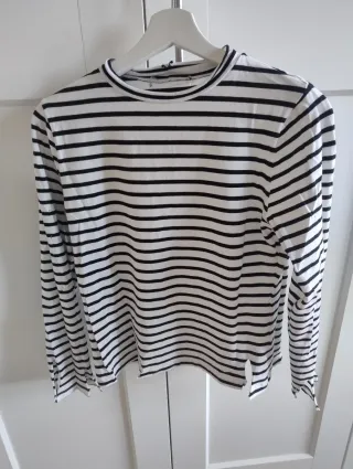 Disfraz Bruja: Camiseta Talla M con rotos + Gorro