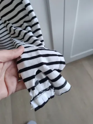 Disfraz Bruja: Camiseta Talla M con rotos + Gorro