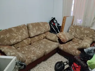 Sofá de 2 plazas tela estampado floral