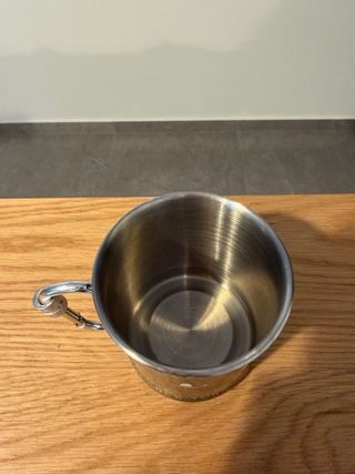 Tazza Snoopy in metallo con moschettone