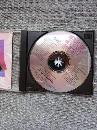 CD Agujetas de Color de Rosa Original