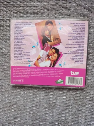 CD Agujetas de Color de Rosa Original