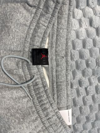 Pantalones Jordan grises