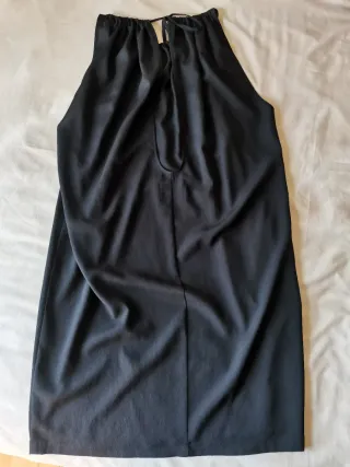 Vestido negro Gestuz