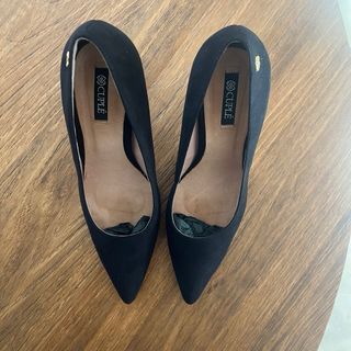 Zapatos de tacón Cuplé negros suela roja T41