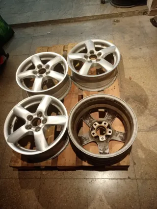 llantas de 15 pulgadasRenault cinco tornillos