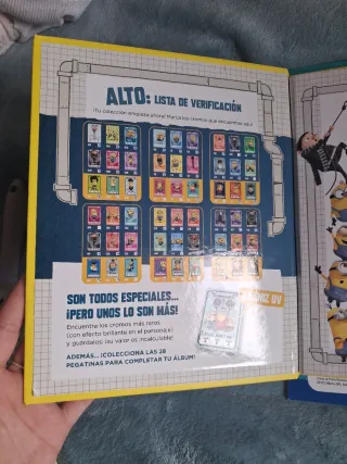 Álbum Minions Carrefour