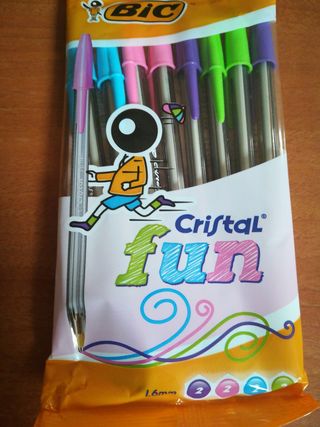 8 bolígrafos Bic cristal fun