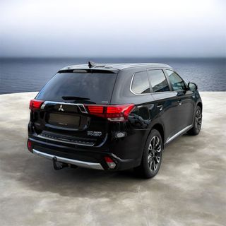Mitsubishi Outlander 2016