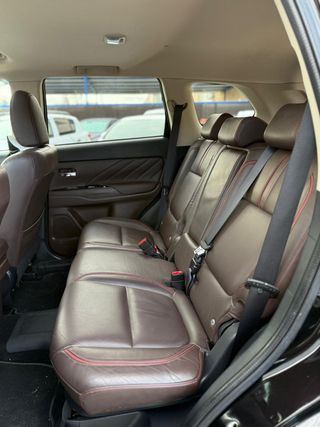 Mitsubishi Outlander 2016