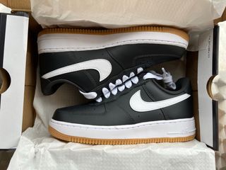 Nike Air Force 1 LV8