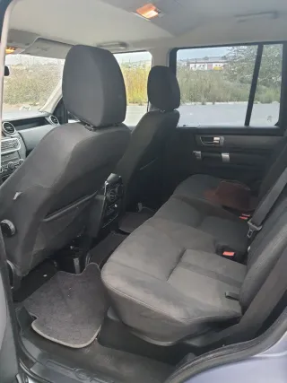 Land Rover Discovery 2010