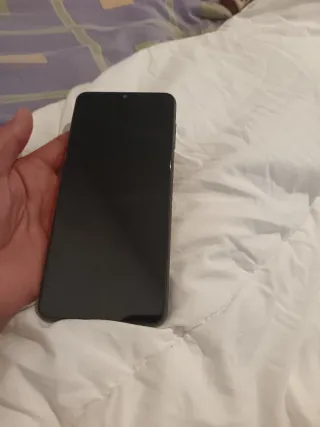 Samsung Galaxy 12 con 4 GB di RAM e 128 GB Nero