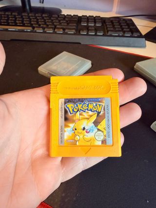 Pokemon Amarillo Game Boy DMG-APSS-ESP