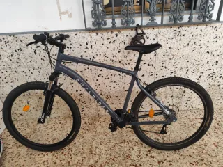 Bicicleta Rockrider Negra
