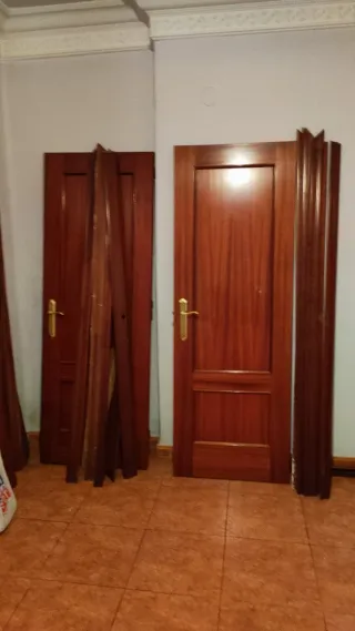 6 Puertas de Madera con Marcos