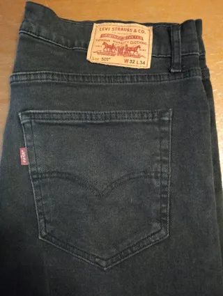 Pantalón Levi's 501 Negro Elástico ,usado una vez