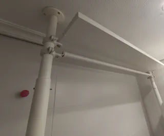 Estructura vestidor con altillo