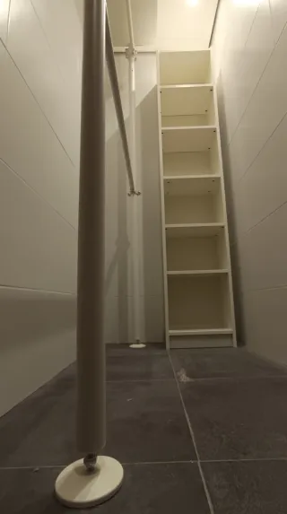 Estructura vestidor con altillo