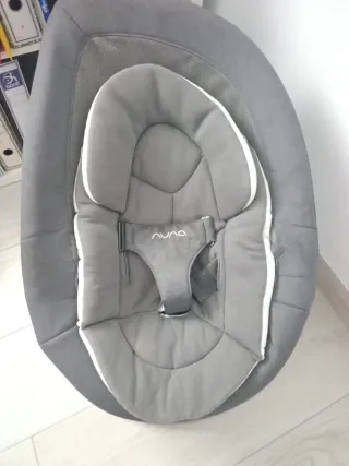 Hamaca para bebé Nuna gris
