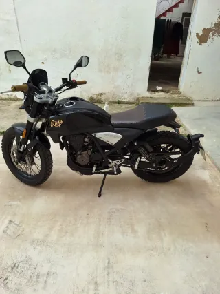 Rieju Century 125 2022