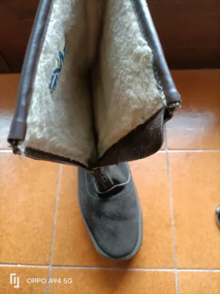 Stivali scamosciati marroni