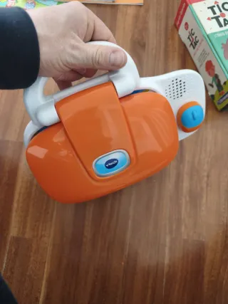 Ordenador infantil VTech naranja