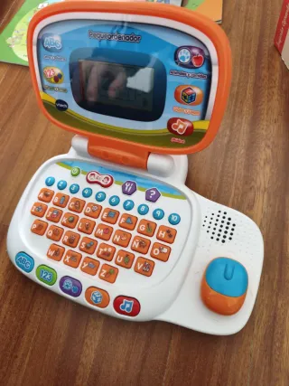 Ordenador infantil VTech naranja