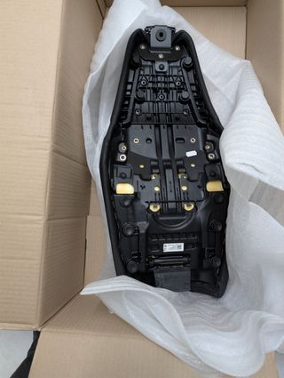 Asiento Moto BMW R-12 Nuevo