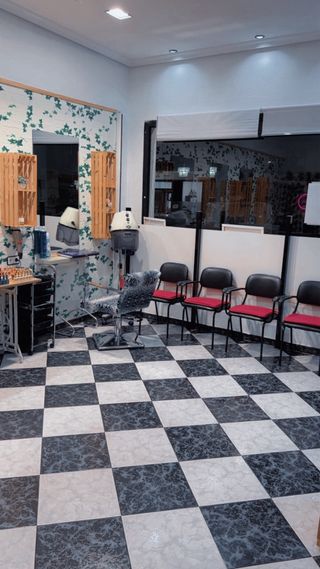 !!PELUQUERIA CON TODO!!!