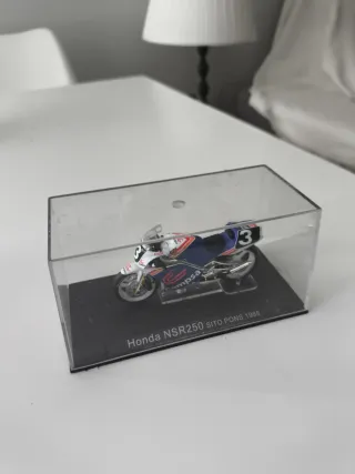 Maqueta Honda NSR250 SITO PONS 1988