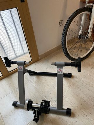 Rodillo entrenamiento bici estática