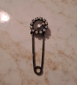 Bracciale perle doppio filo e spilla gioiello