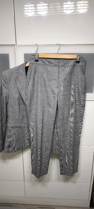 Traje Chaqueta Zara Gris Talla M