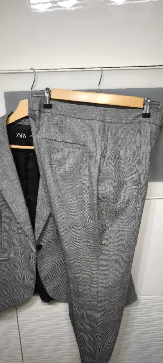 Traje Chaqueta Zara Gris Talla M