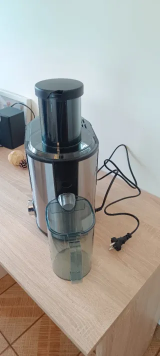 Centrifugadora Becken Juicer BJE-966 Nova