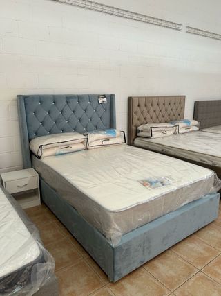 Cama matrimonio 135x190 moderna NUEVA