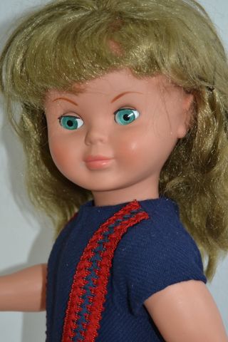 Antigua muñeca Pierina de  Famosa, años 60