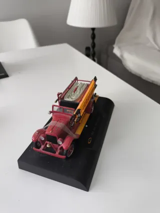 Maqueta Camión Bomberos Reo 1928