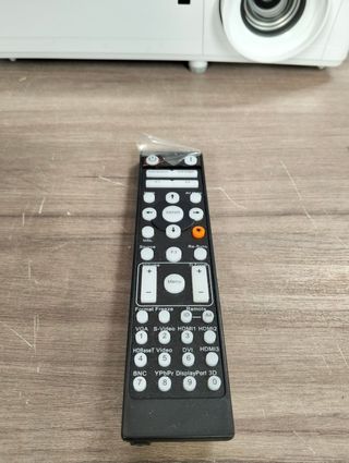 Proyector láser Full HD Optoma ZH406