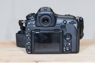 Nikon D850 + 2 Objetivos - Perfecto Estado