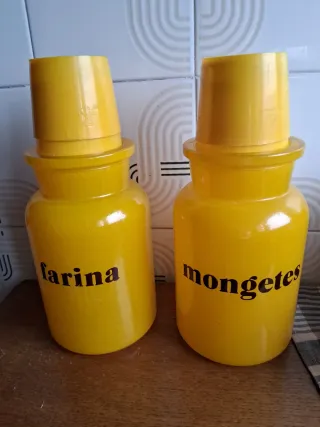 2 Tarros cocina + 4 vasos vintage