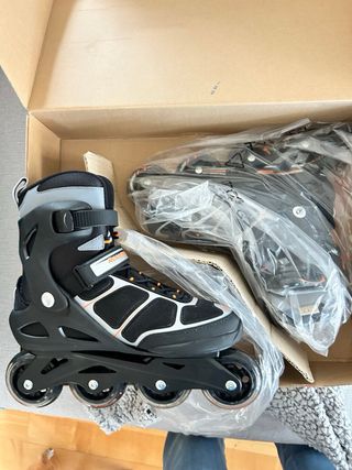 Patines en línea talla 42 + rodilleras